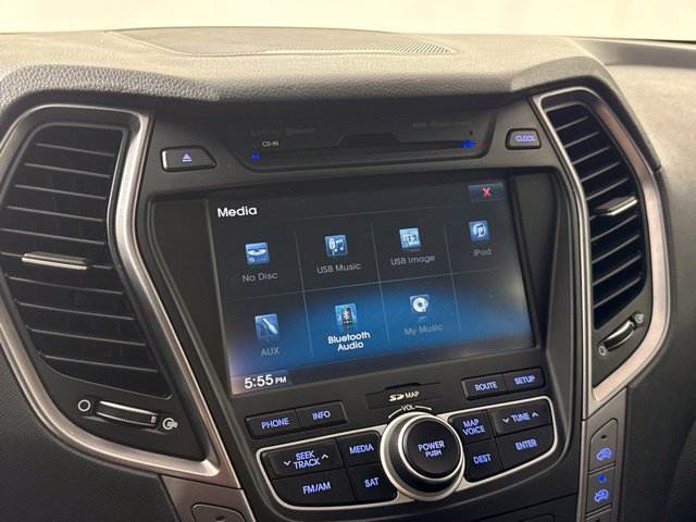 Used 2016 Hyundai Santa Fe Limited w/ Option Group 04 FWD image 23