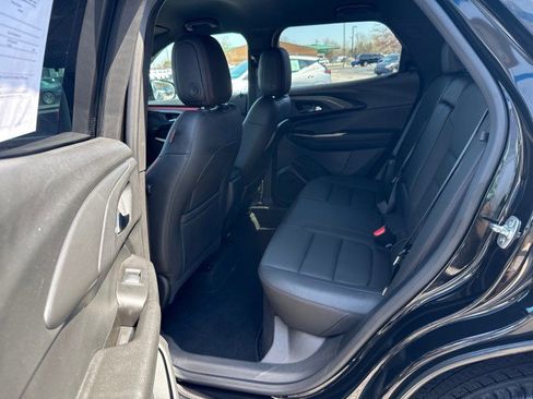 Used 2024 Chevrolet TrailBlazer RS image 24