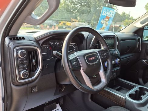 Certified 2022 GMC Sierra 1500 Elevation AWD/4WD image 10
