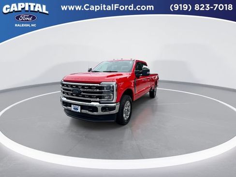 Used 2026 Ford F350 Lariat w/ Lariat Ultimate Package AWD/4WD image 4