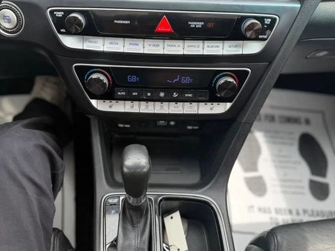 Used 2019 Hyundai Sonata Sport w/ Tech Package 03 FWD image 16