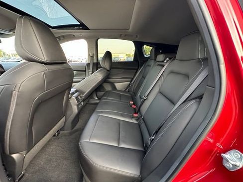 Certified 2025 Nissan Murano SL AWD/4WD image 28