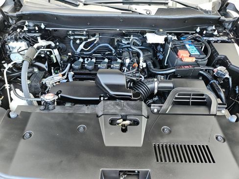 Used 2025 Honda CR-V LX image 28