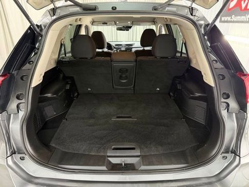 Used 2019 Nissan Rogue S w/ Special Edition Package image 9