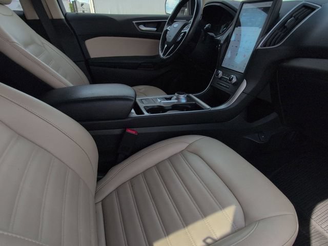 Used 2023 Ford Edge SEL AWD/4WD image 18