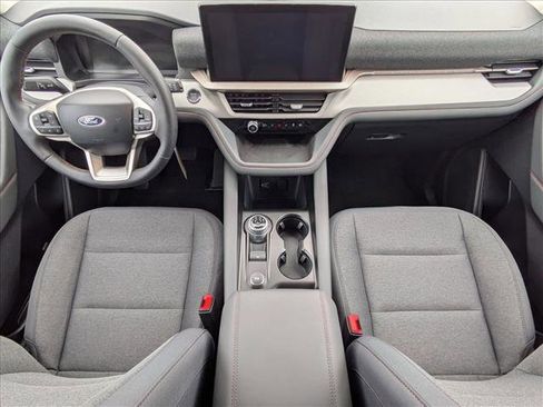 New 2026 Ford Explorer Active RWD image 18