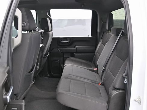 Used 2022 Chevrolet Silverado 2500 LT w/ Convenience Package image 31