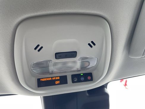 Used 2025 Chevrolet Trax ACTIV w/ Driver Confidence Package FWD image 26