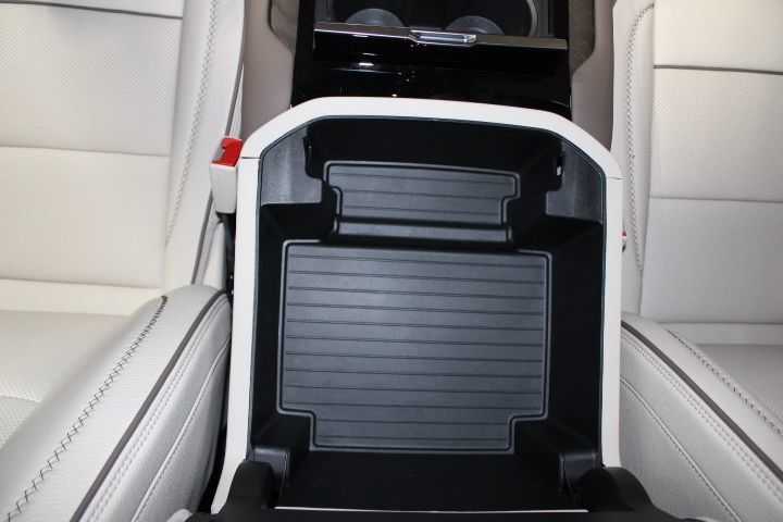 New 2026 GMC Yukon XL Denali w/ Denali Reserve Package AWD/4WD image 35