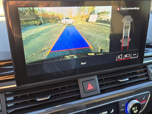 Used 2023 Audi S5 Premium w/ Convenience Package image 21