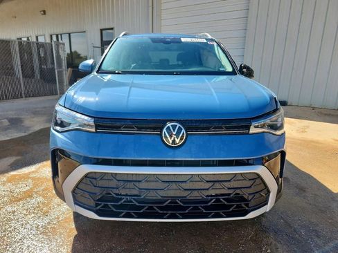 Used 2026 Volkswagen Taos SE FWD image 5