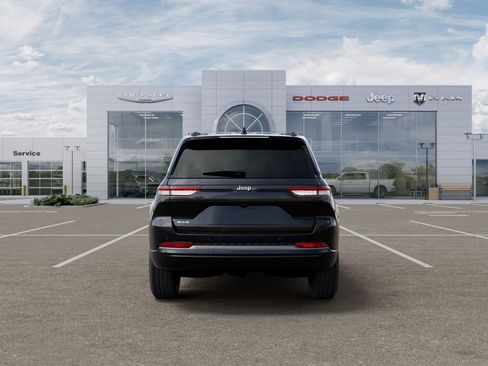 New 2026 Jeep Grand Cherokee Limited AWD/4WD image 8