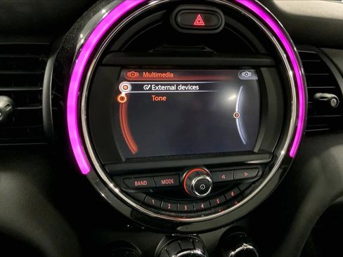 Used 2017 MINI Cooper 2-Door Hardtop image 25