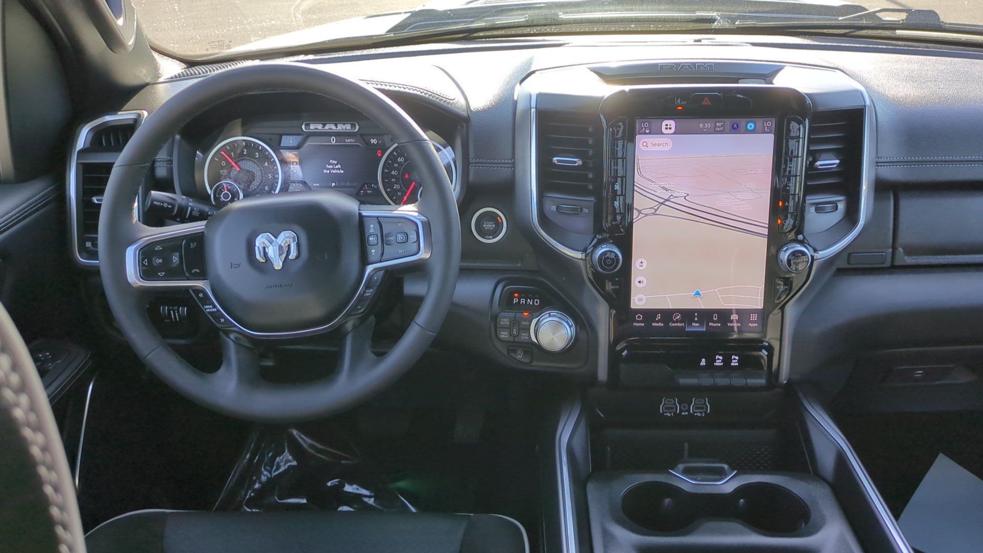 Used 2025 RAM 1500 Laramie w/ Sport Appearance Package AWD/4WD image 28