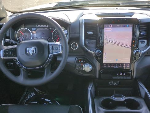 Used 2025 RAM 1500 Laramie w/ Sport Appearance Package AWD/4WD image 28