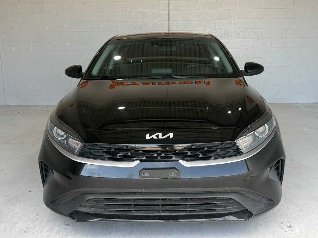 Used 2024 Kia Forte LXS FWD image 8