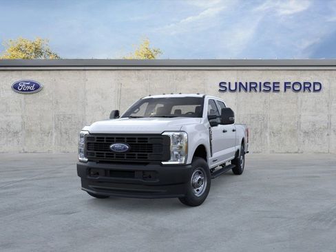 New 2026 Ford F250 XL image 2