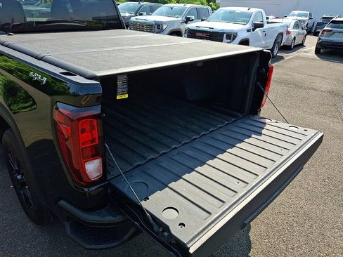 Used 2021 GMC Sierra 1500 Elevation AWD/4WD image 30