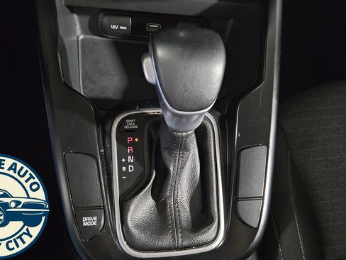 Used 2020 Kia Soul GT-Line FWD image 17
