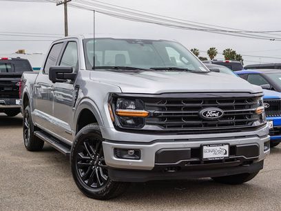 New 2025 Ford F150 XLT w/ Equipment Group 302A MID