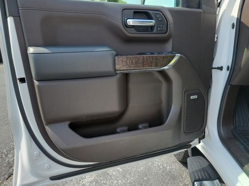 Used 2019 GMC Sierra 1500 Denali RWD image 18