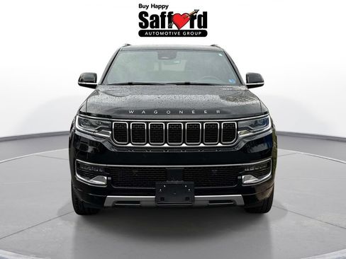 Certified 2024 Jeep Wagoneer Series II w/ Flexible Seating Group AWD/4WD image 7