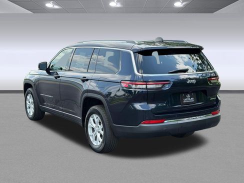 Used 2023 Jeep Grand Cherokee L Limited AWD/4WD image 3