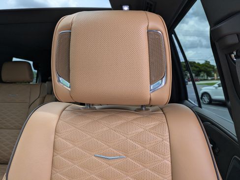 Certified 2023 Cadillac Escalade Premium Luxury RWD image 16