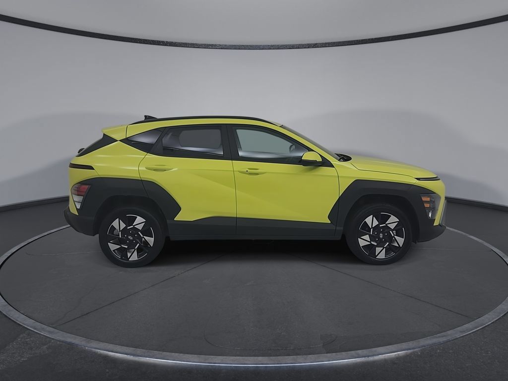 Used 2025 Hyundai Kona SEL AWD/4WD image 18
