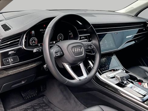 Used 2023 Audi Q7 3.0T Prestige w/ Prestige Package AWD/4WD image 18