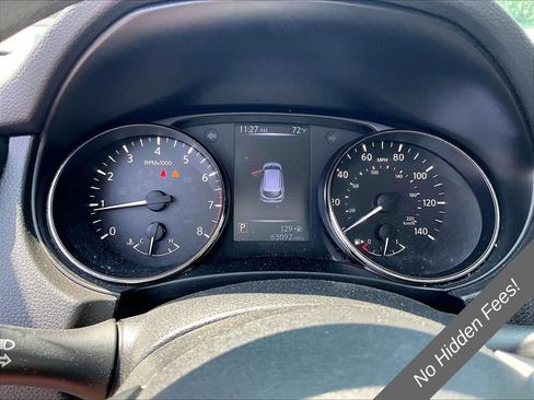 Used 2018 Nissan Rogue Sport S AWD/4WD image 18