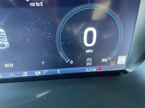 New 2026 Ford F350 Platinum image 9