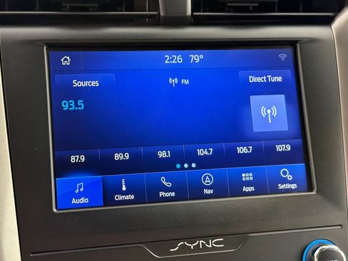 Used 2019 Ford Fusion SE FWD image 16