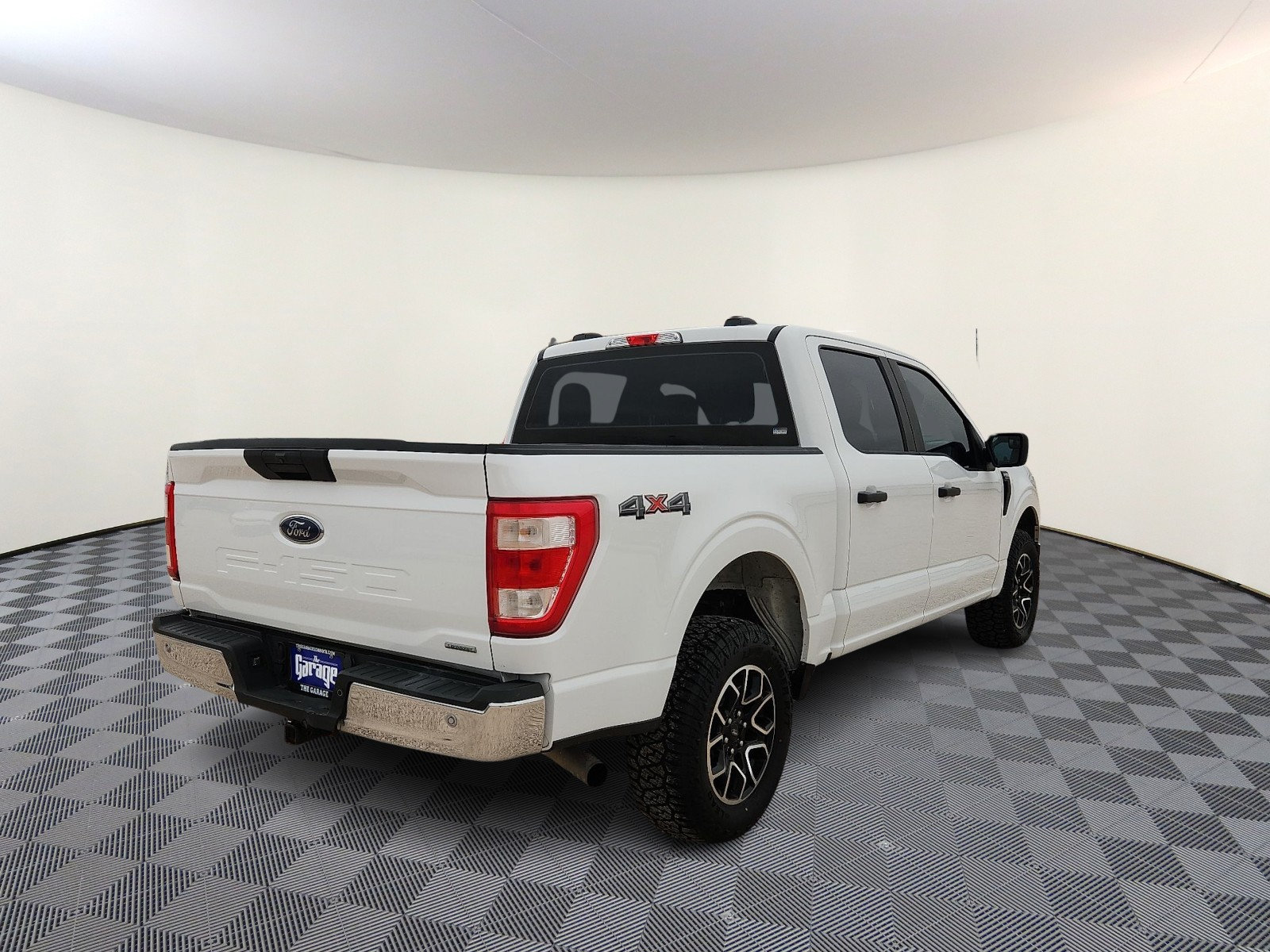 Used 2023 Ford F150 XL w/ XL Chrome Appearance Package AWD/4WD image 4