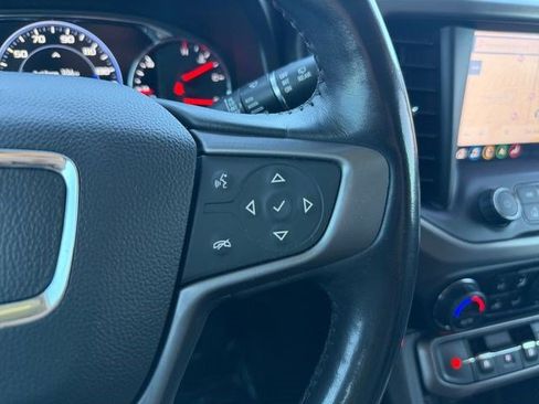 Used 2022 GMC Acadia AT4 w/ Technology Package AWD/4WD image 23