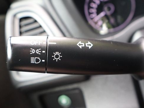 Used 2019 Honda HR-V LX image 31