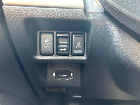 Used 2013 INFINITI G37 x Sedan w/ Premium Pkg AWD/4WD image 20