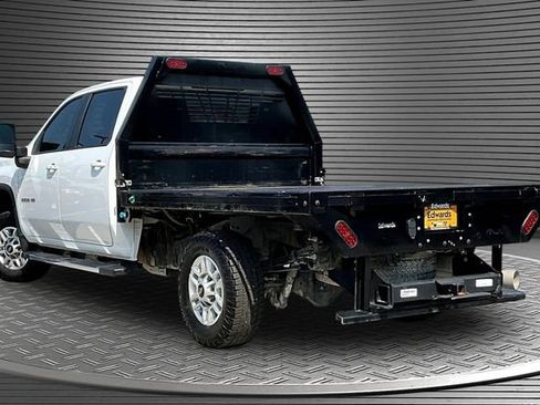 Used 2024 Chevrolet Silverado 2500 LT w/ Convenience Package AWD/4WD image 4