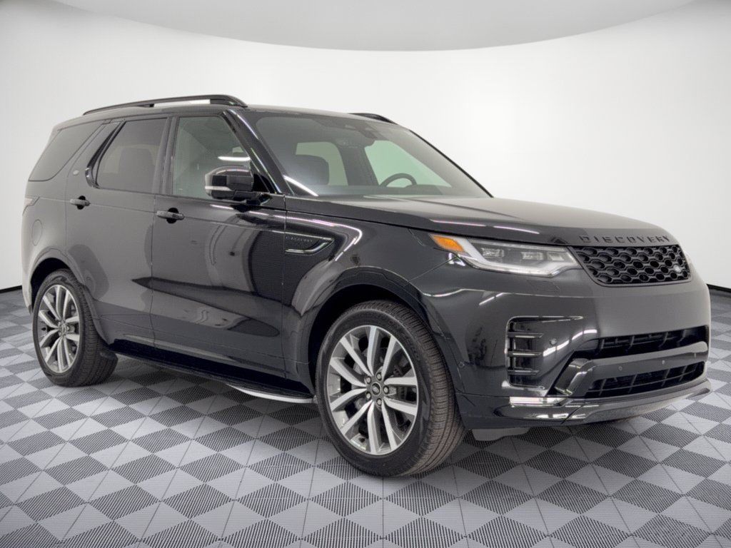 Certified 2026 Land Rover Discovery Dynamic SE AWD/4WD image 7