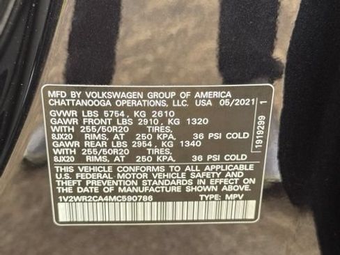 Used 2021 Volkswagen Atlas SE FWD image 32