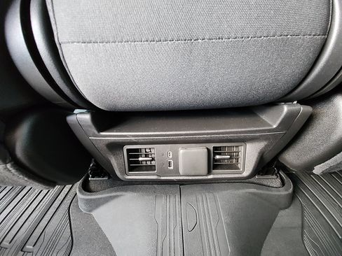 New 2026 GMC Sierra 1500 SLE image 31