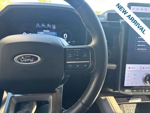 Used 2024 Ford Expedition Platinum AWD/4WD image 27