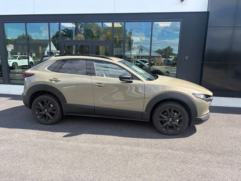 Used 2025 MAZDA CX-30 Carbon AWD/4WD image 4