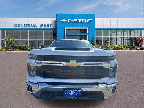 Used 2025 Chevrolet Silverado 2500 LT AWD/4WD image 23