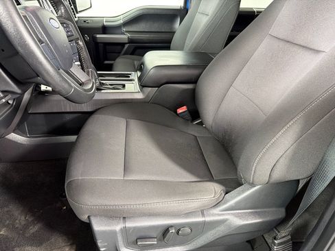 Used 2019 Ford F150 XLT w/ Equipment Group 302A Luxury AWD/4WD image 10
