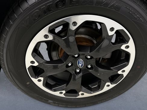 Used 2023 Subaru Crosstrek 2.0i Premium image 21