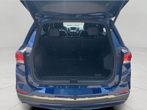 Used 2022 Chevrolet Equinox RS w/ LPO, Floor Liner Package AWD/4WD image 24