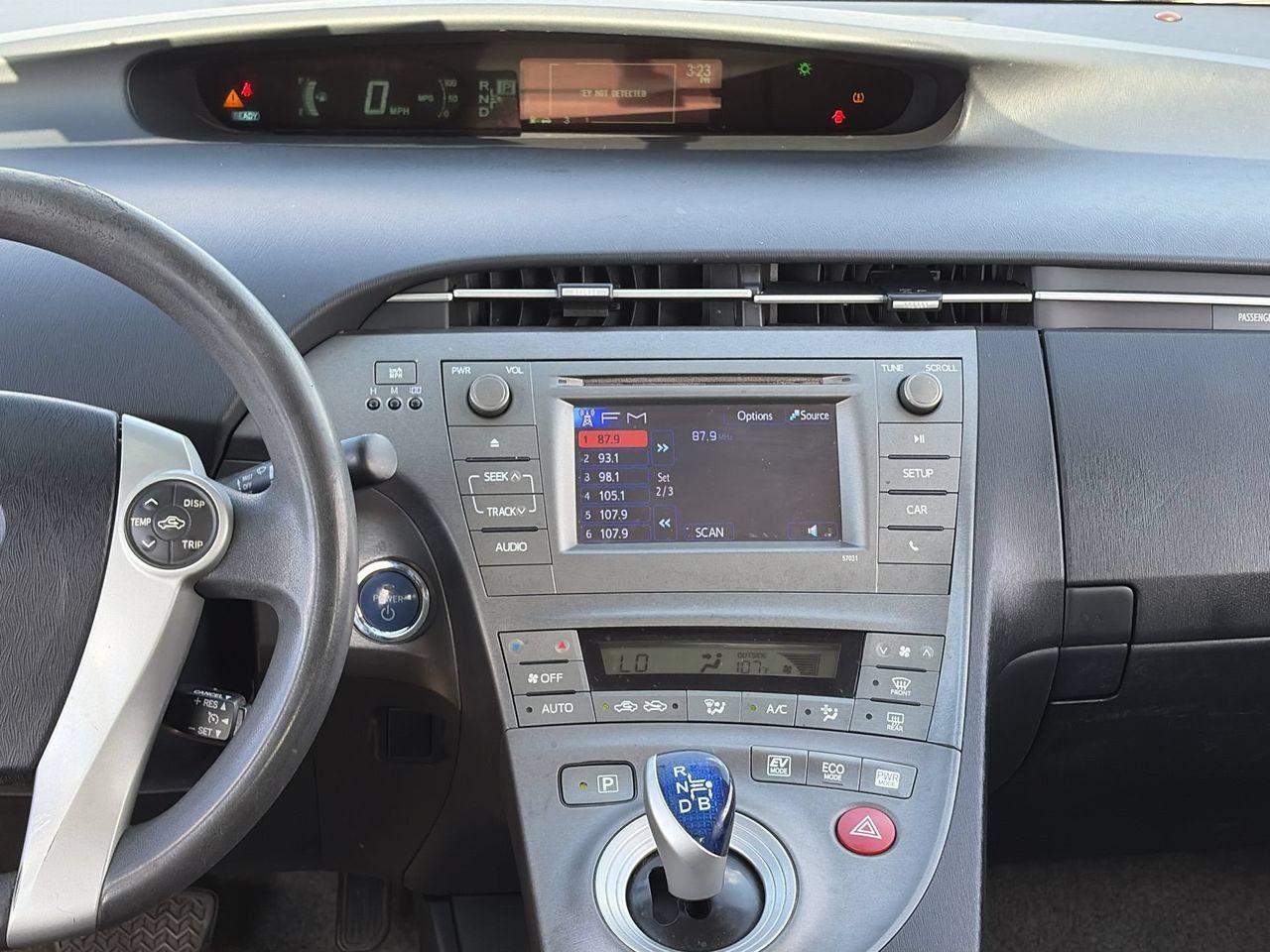 Used 2015 Toyota Prius Two FWD image 14