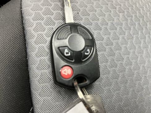 Used 2017 Ford Escape SE AWD/4WD image 22