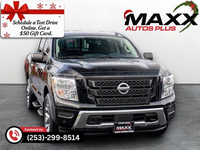 Used 2021 Nissan Titan SV w/ SV Convenience Package